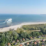 Strandhaus Schatzkiste 9 別荘 リューベック