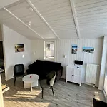 Strandhaus Schatzkiste 9 別荘 リューベック