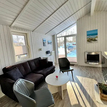 Tatil Evi Strandhaus Schatzkiste 9 Lübeck